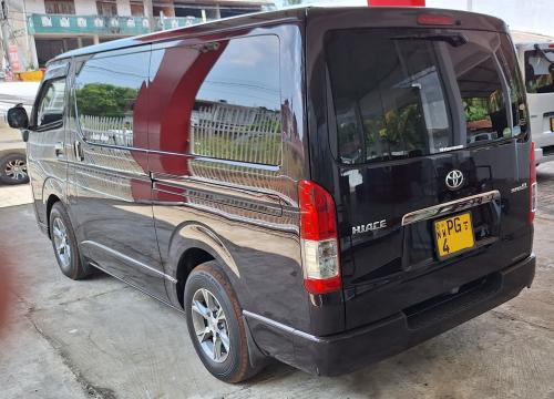 Toyota KDH Super GL Dark prime  2015