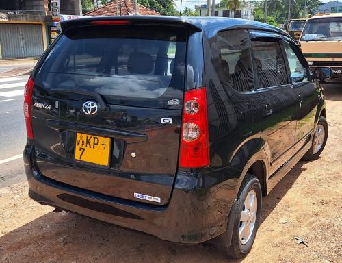 Toyota Avanza 2011