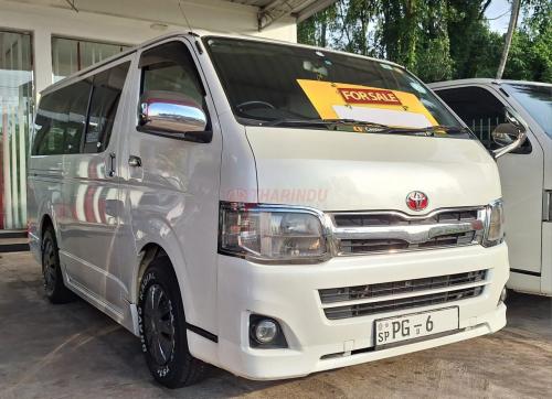 Toyota KDH Super GL 2011