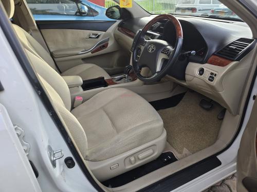Toyota Allion  2013