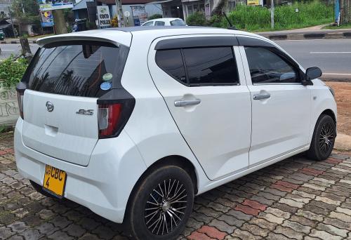 Daihatsu  Mira  2017