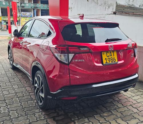 Honda Vezel 2016