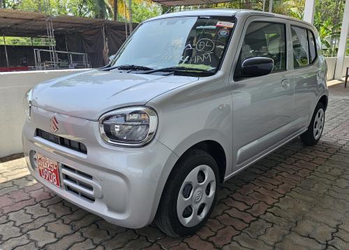 Suzuki-Alto-2023