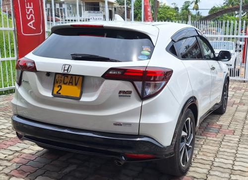 Honda Vezel Rs Sensing 2016