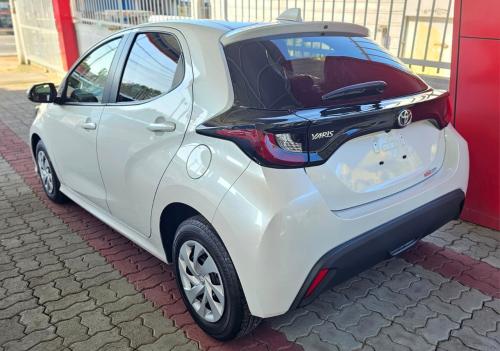 Toyota Yaris X 2022