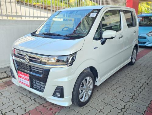 Suzuki-Wagon R Custom ZX-2025