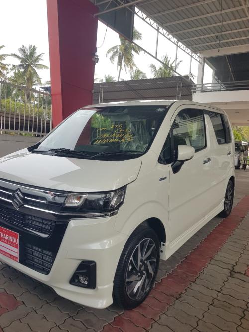 Suzuki Wagon R Custom Z 2025