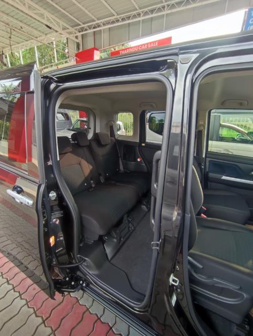 Toyota Roomy Custom G-T 2024