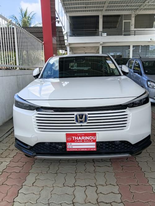 Honda-Vezel Z Play-2024