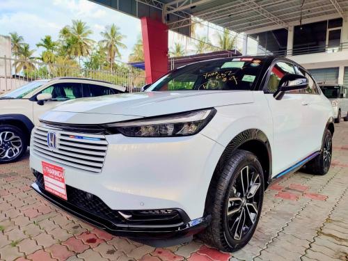 Honda-Vezel Z Play-2025