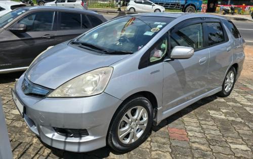 Honda Fit Shuttle GP2 2013