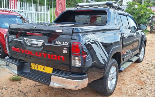 Toyota Hilux Revo  2017
