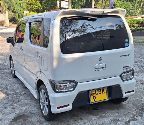 Suzuki Wagon R Stingray 2018