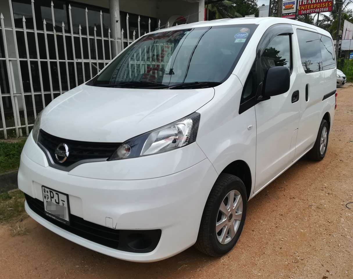 Nissan NV200