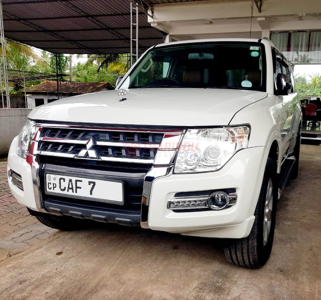Mitsubishi Montero 