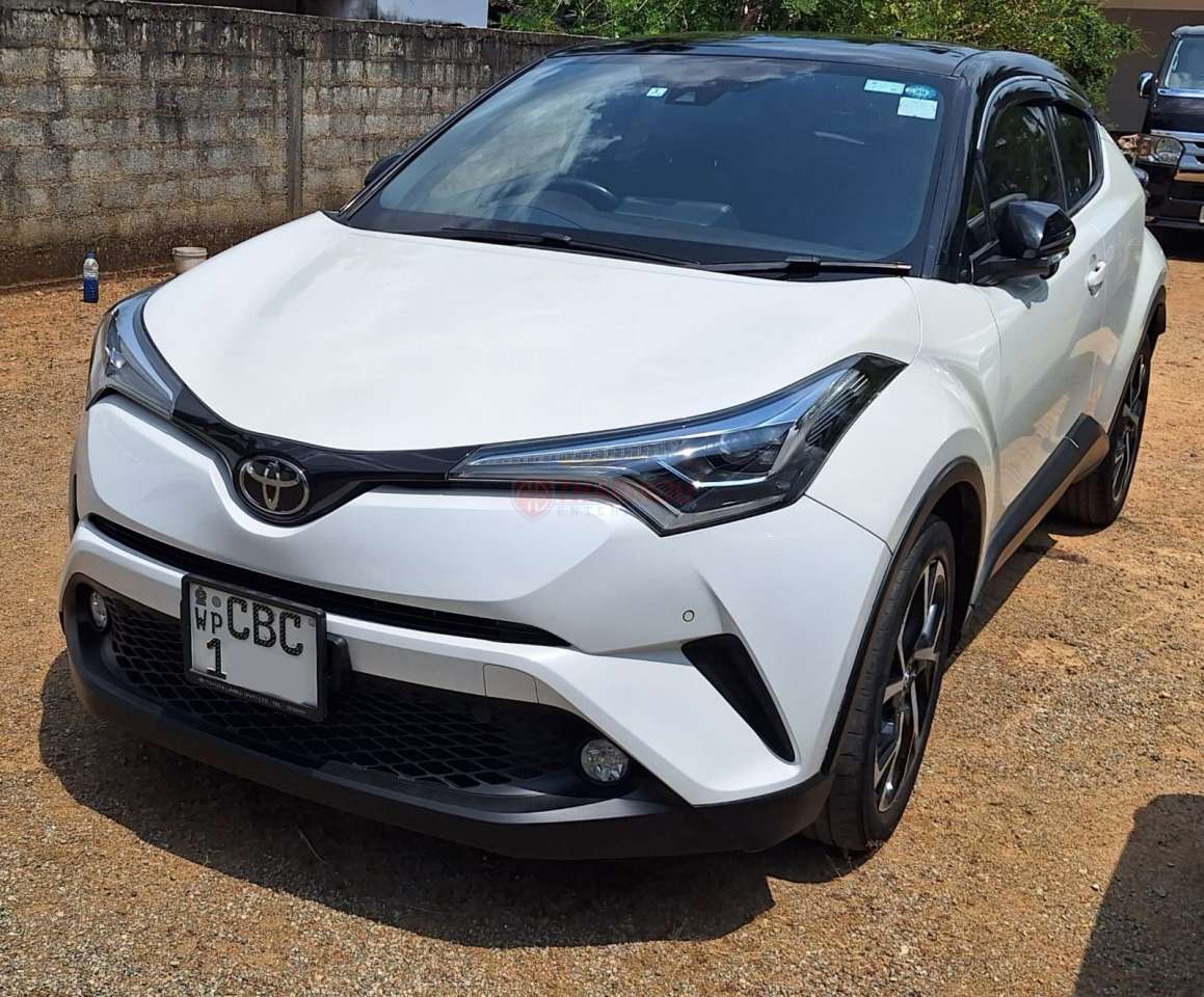 Toyota CHR NGX50