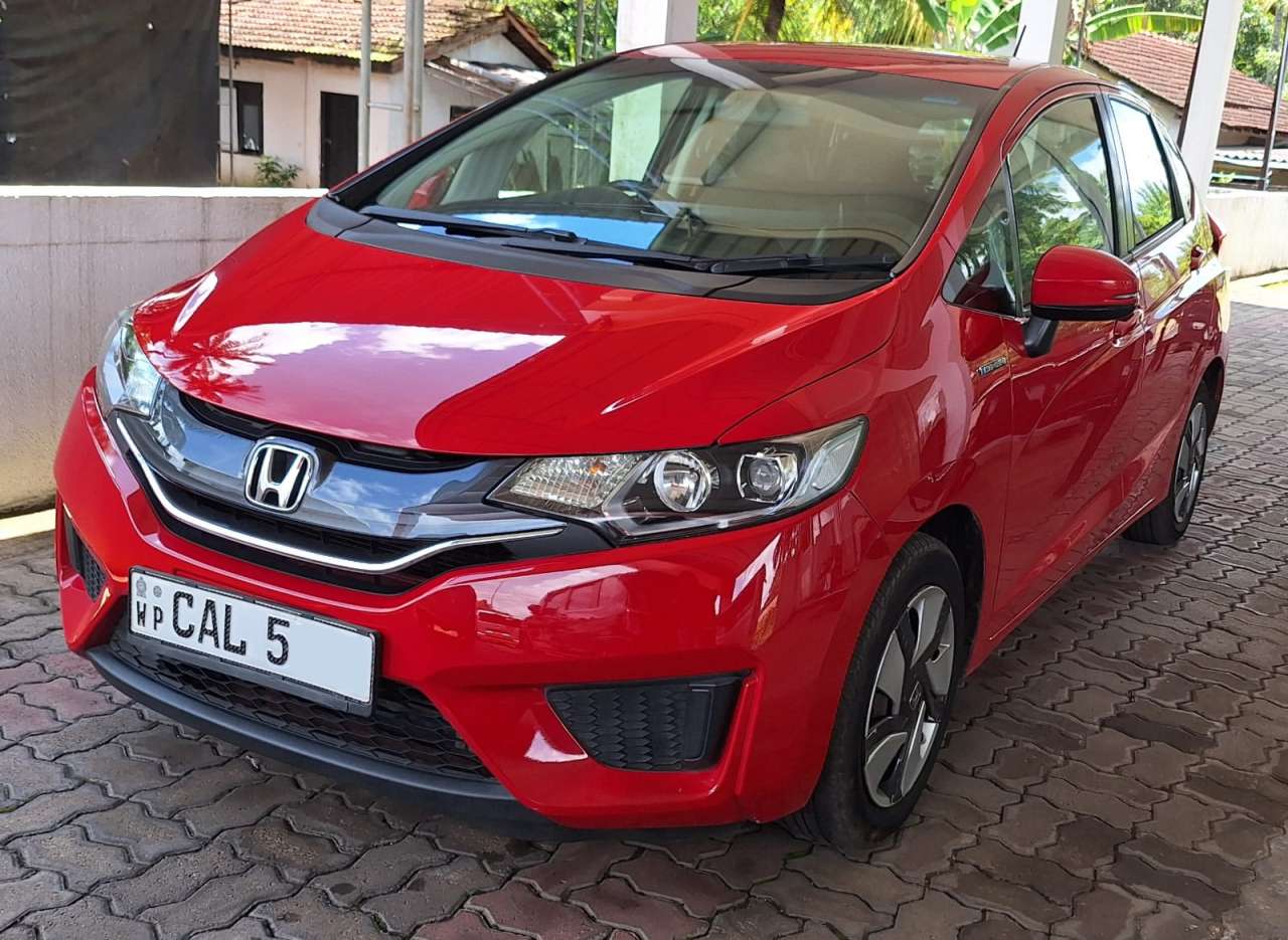 Honda Fit GP5 L Grade 
