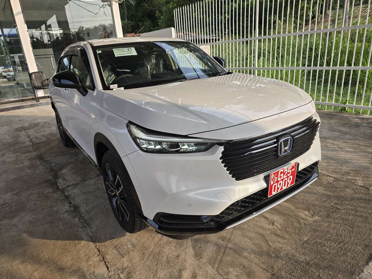 Honda Vezel Z