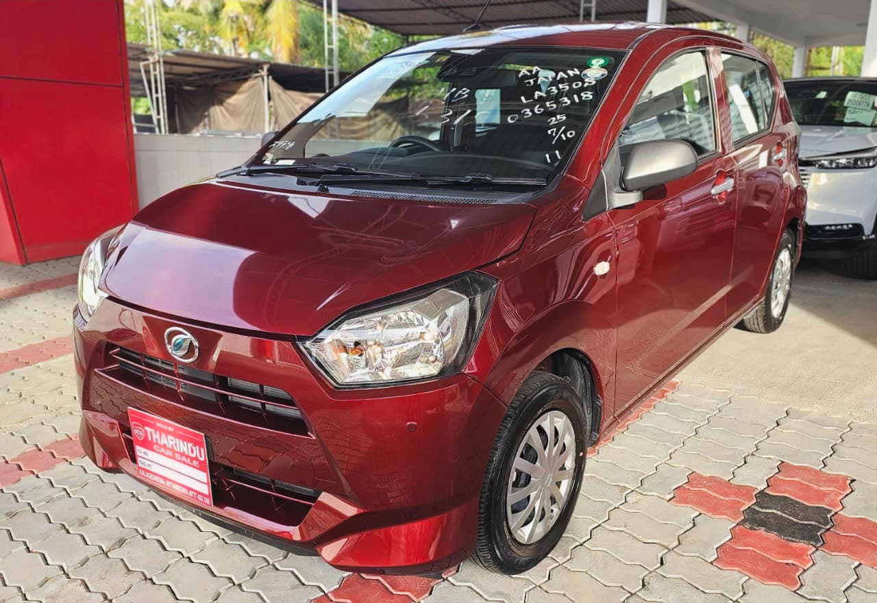 Daihatsu Mira ES