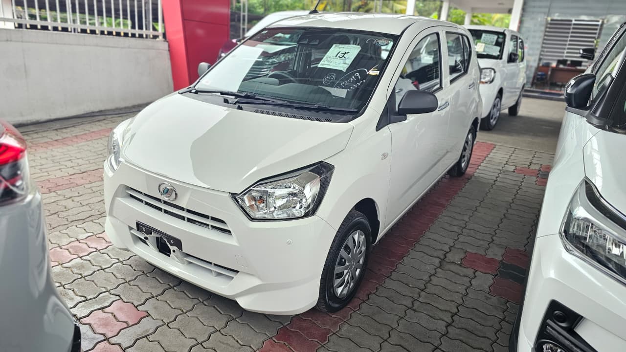 Daihatsu Mira L