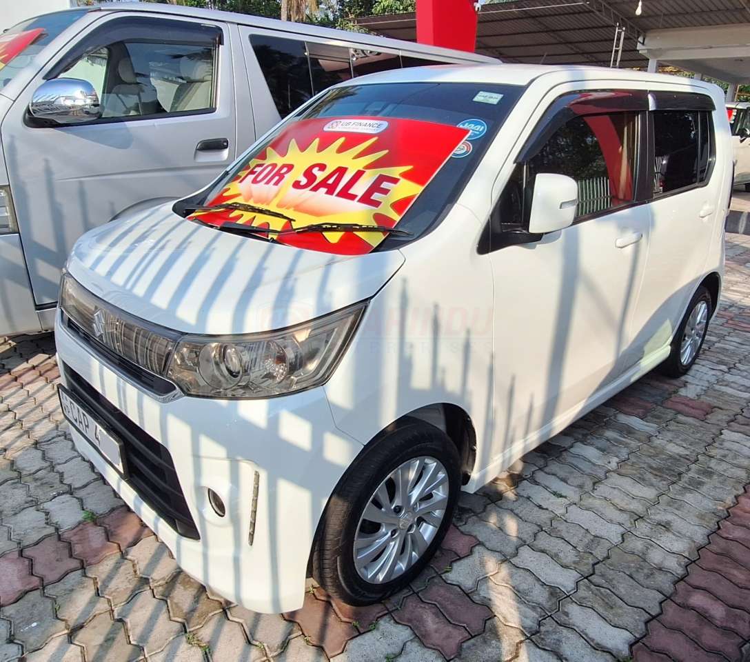 Suzuki Wagon R stingray 
